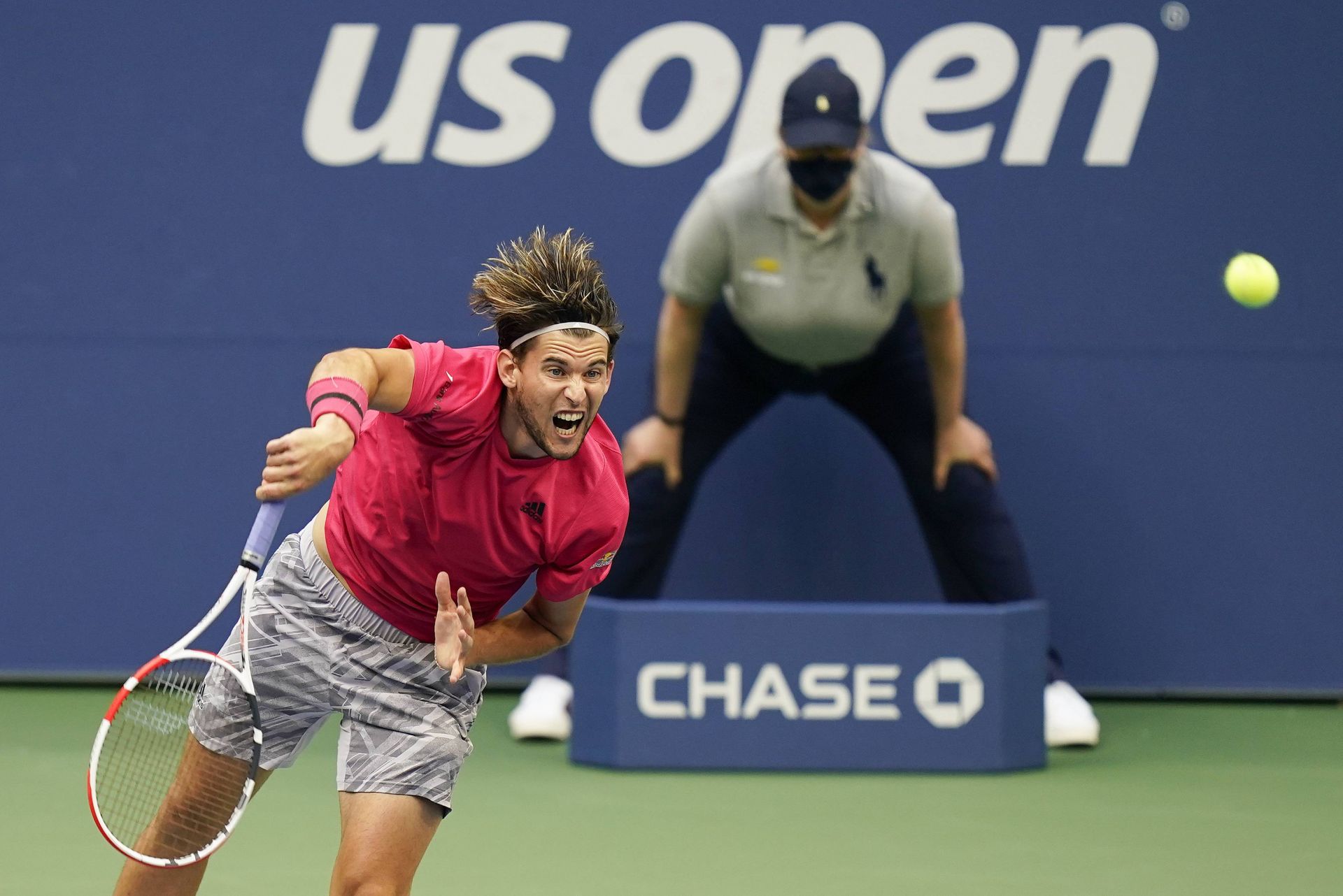 JIUYOU-蒂姆迎来五赛季高光表现,中国队球迷沸腾!的简单介绍