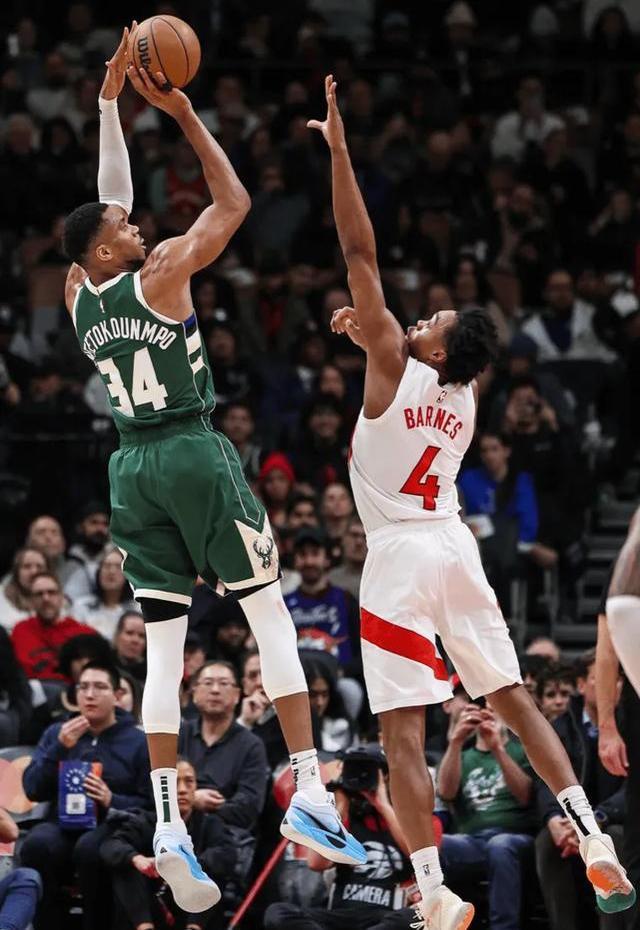 JIUYOU-关于字母哥迎来三赛季高光表现,IG球迷沸腾!的信息